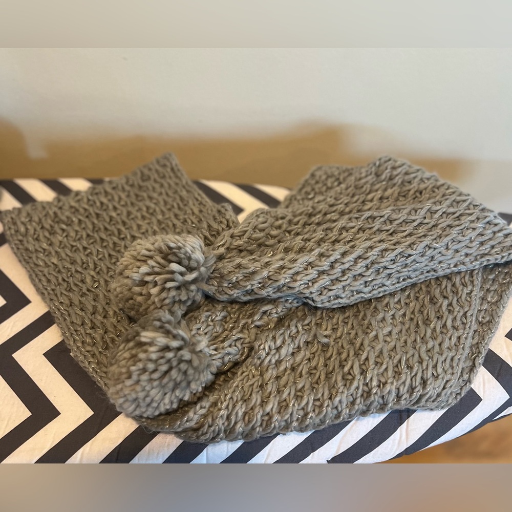 Knit Scarf